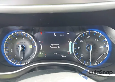 2025 Chrysler Pacifica Select from USA, damaged, VIN 2C4RC1BG1SR576929